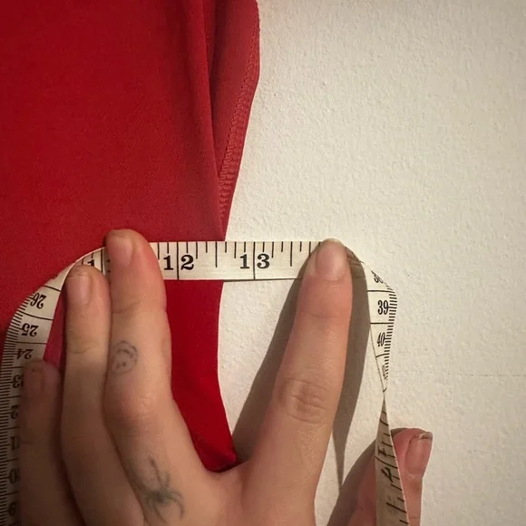 Volcom Swimshirt Rashguard - Picture 4 of 4